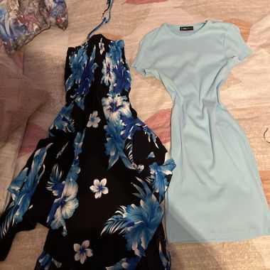 Set aus 2 Sommerkleidern Damen
