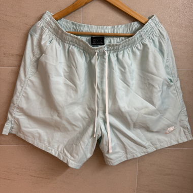 Short da bagno Nike verde menta taglia L