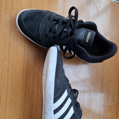 Adidas Sneaker
