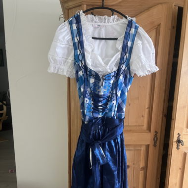 Dirndl