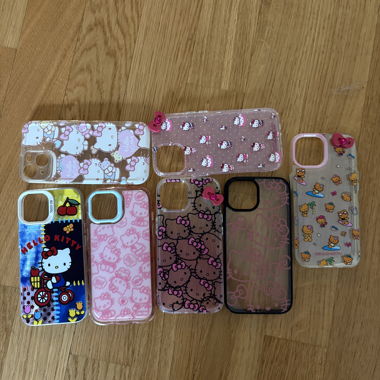 Set de coques Hello Kitty pour i phone 15