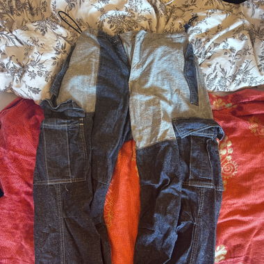 Cargo blue patch jeans
