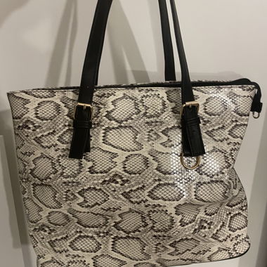 Leopard print bag