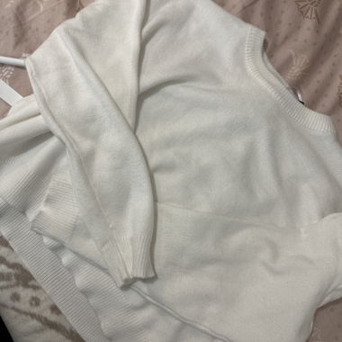 Pull court en maille blanc