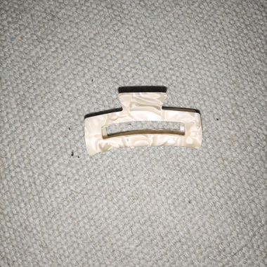 Fermaglio per capelli beige