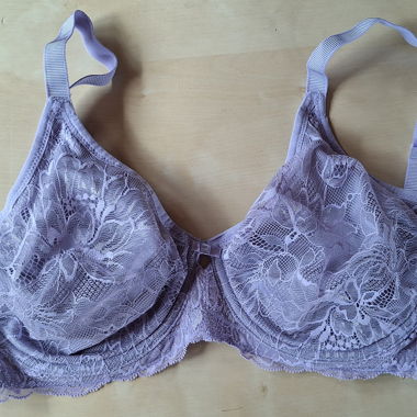 Triumph Lace Bra in Lilac