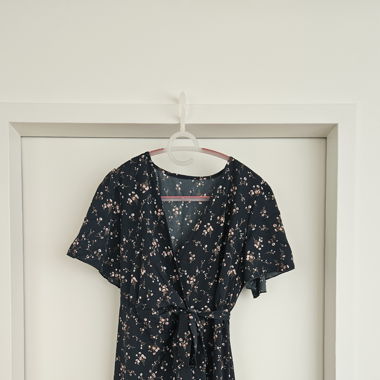 Wickelkleid mit Blumenprint