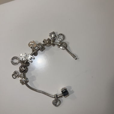 Pandora Armband inkl. charms 