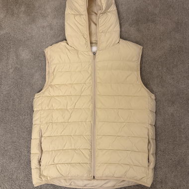 Beige gilet