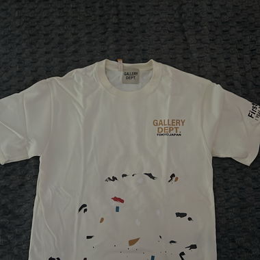 T-shirt Gallery Dept.