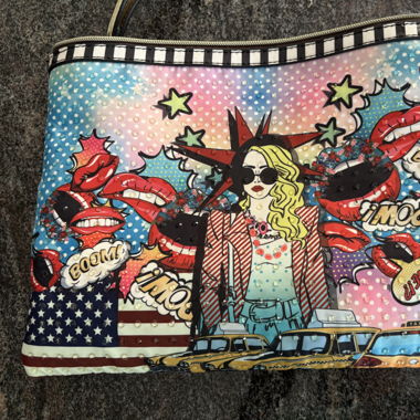 Pop-Art Clutches
