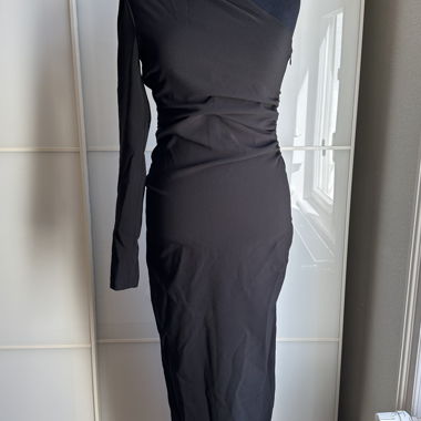 Elegantes langes Kleid von Zara