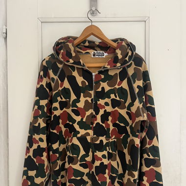 bape zip up 