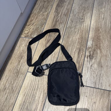 Petite sacoche noire C&A
