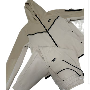 Nike Tech fleece 