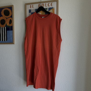 Ärmelloses rotes T-Shirt Kleid M