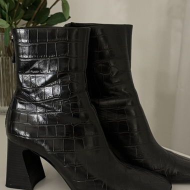 Mango boots