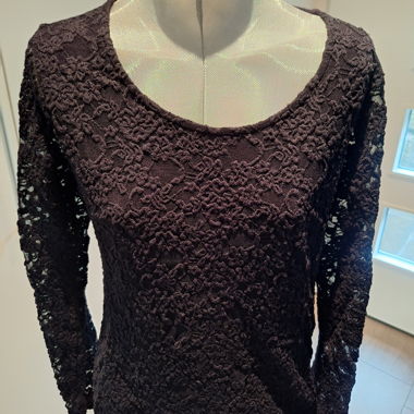Spitzen Langarmshirt schwarz