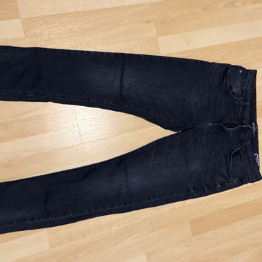 Twister Slim Jeans