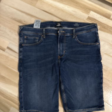 Shorts in denim blu