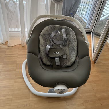 Joie Serina 2en1 balançoire pour bébé – très bien entretenue