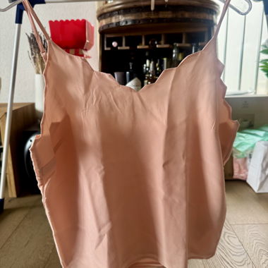 MAJE Satin-Top in Rosé
