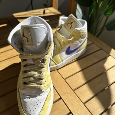 Air Jordan 1
