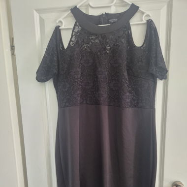 Schwarzes Kleid von Pink Clove Gr 52 zu verkaufen 