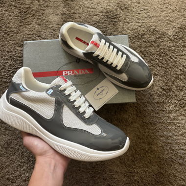 Grey Prada cups