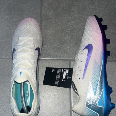 Chaussures de football Nike Mercurial