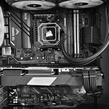 Leistungsstarker PC mit hochwertiger Ausstattung! 