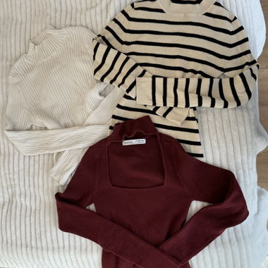 Set of three long-sleeve tops M