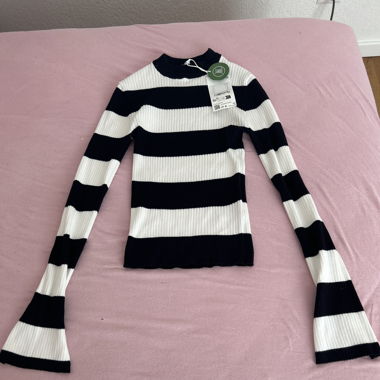 Gestreiftes bequem enges Langarm Top