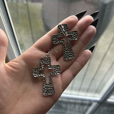 Gothic Cross Earrings Silver • VintageWitchy