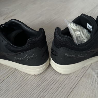 FEAR OF GOD Nike Skylon II