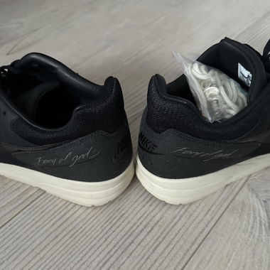 FEAR OF GOD Nike Skylon II
