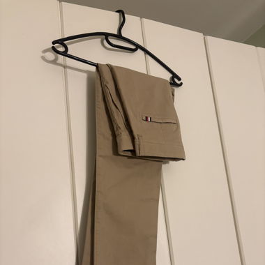 Pantalon Tommy Hilfiger beige  Garçon 14 ans