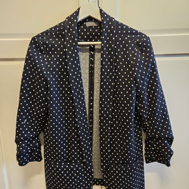 Blazer schwarz mit Tupfen