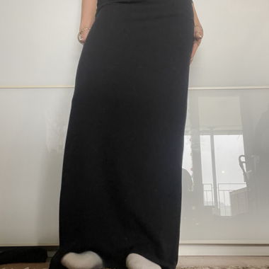 black maxi skirt
