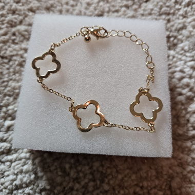 Collane e bracciali in acciaio
