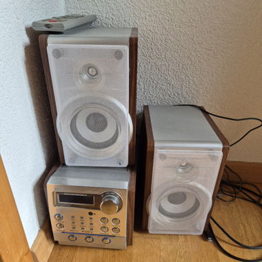 Kleine Stereoanlage