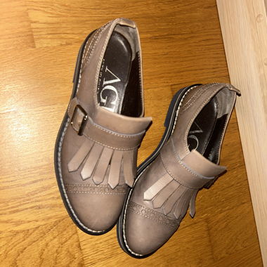 AGI Women’s Loafers