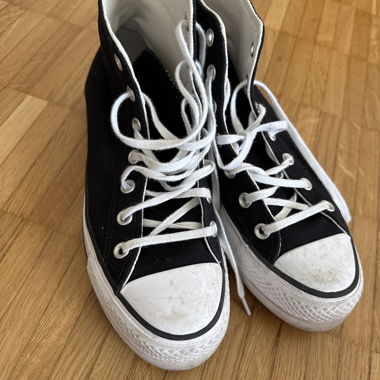 Black Converse