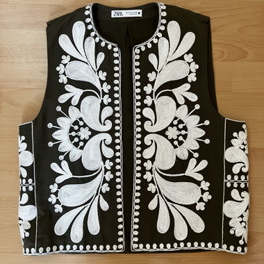 Embroidered Khaki and White Gilet