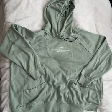 Nike Swoosh Hoodie 