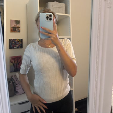 Cream Rib-Knit Shirt