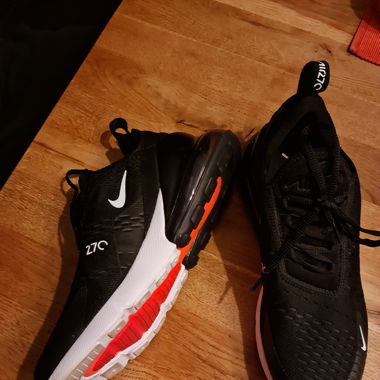Nike air max 270