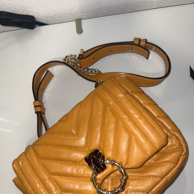 Handtasche
