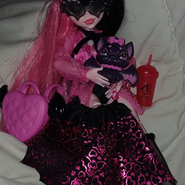Draculaura (Monster High)