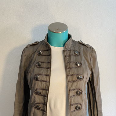 Jacke mit Knöpfen 2012 Style